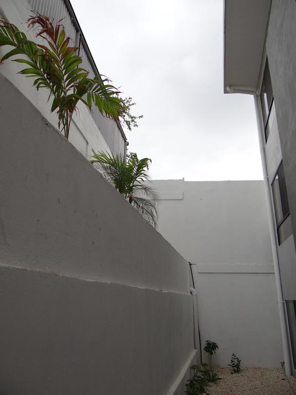 Maria'S Apartments Αλαχουέλα Εξωτερικό φωτογραφία